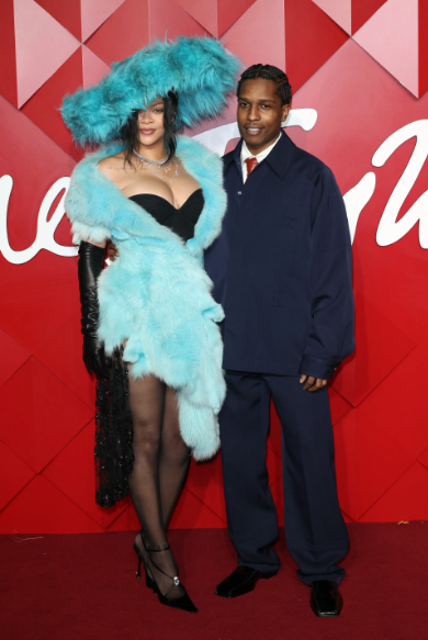 Rihanna in A$AP Rocky sta poskrbela za hrup na podelitvi modnih nagrad 2024