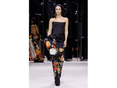 Kolekcija Givenchy Sara Burton je ustvarjena za ženske z močnim značajem.